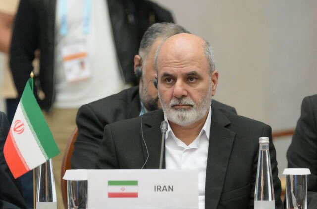 دیپلماسی | آمل «عهد رئیس جمهور» «گلایه آملی لاریجانی» و «دیپلماسی اجبار»